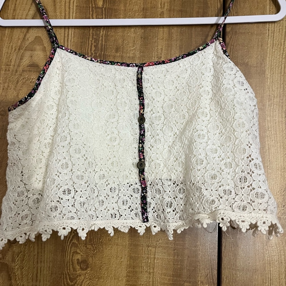Large lace crop tank top